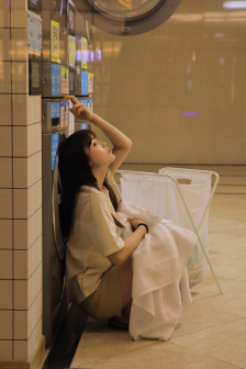 大奉打更人插花弄玉成语意思